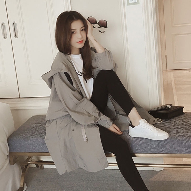 Áo khoác gió dáng dài có mũ trùm phong cách Hàn Quốc thời trang xuân thu 2019 dành cho nữ