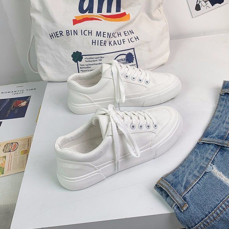 Giày sneaker thiết kế giản đơn năng động dễ phối đồ dành cho nữ