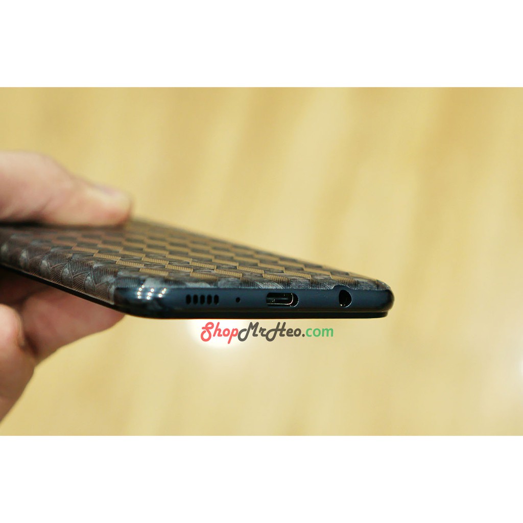 Dán Mặt Sau Lưng Vân 3D Samsung M20 - Carbon, Hình hộp, Nhám