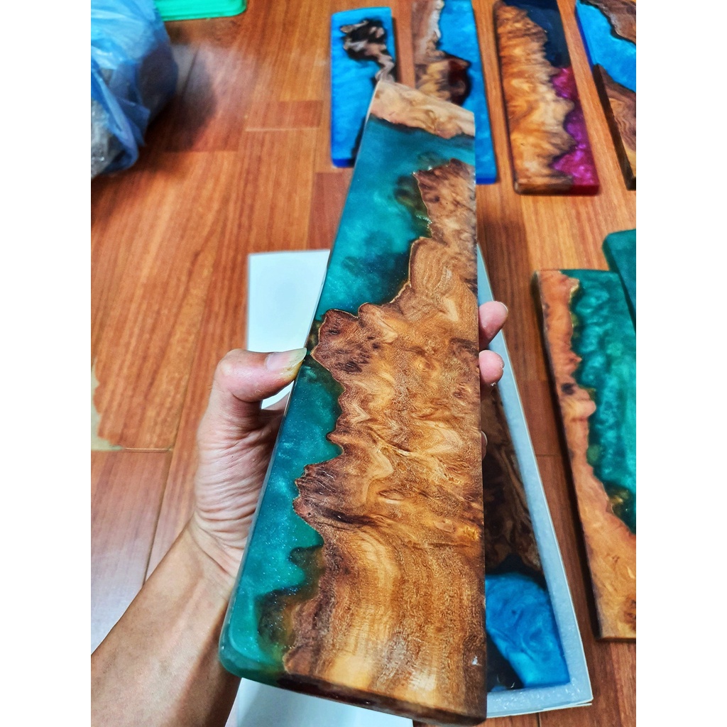 Kê tay bàn phím bằng gỗ Nu nghiến mix Resin cao cấp