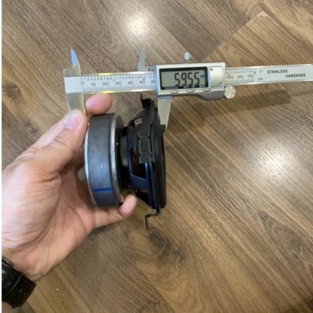 Loa mid bass Sony 6ohm 40w
