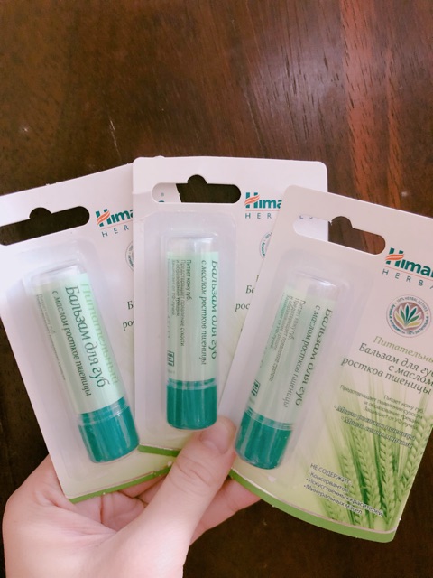 Son dưỡng Himalaya Herbals lành tính, dưỡng ẩm, làm hồng môi | BigBuy360 - bigbuy360.vn