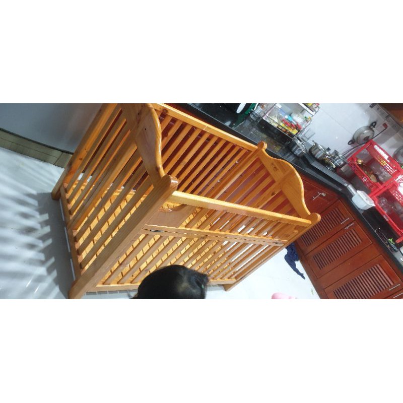 Cũi gỗ autor
