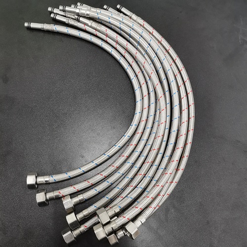 Dây cấp nước nóng lạnh - Dây cấp kim dùng vòi rửa chén, vòi lavabo nóng lạnh Foxis 50cm - 60cm