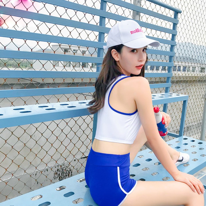 Bộ đồ bơi nữ kiểu dáng thể thao Set đi biển 3 mãnh với màu xanh năng động cá tính 💖 | BigBuy360 - bigbuy360.vn