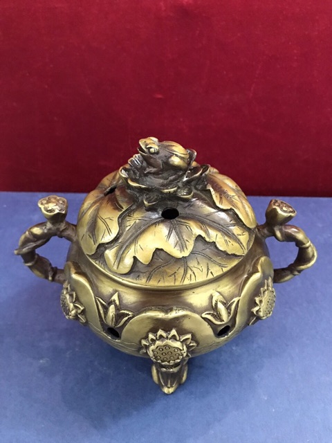 Lư xông trầm đốt trầm Sen cỡ to bằng đồng