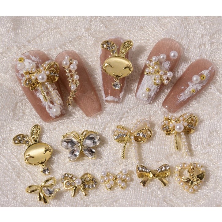 Charm Bướm , Mặt Thỏ Đính Móng