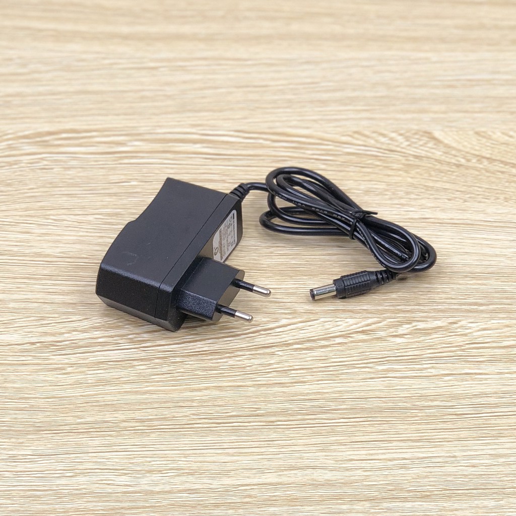 củ sạc Nguồn adapter 9V 1A