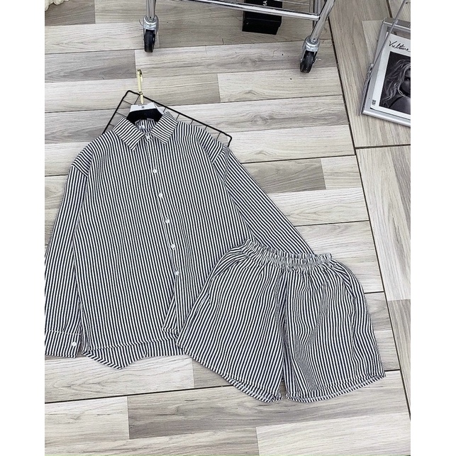 Set bộ kẻ cộc sơ mi