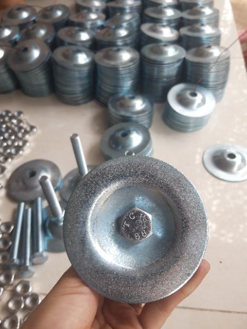 Chân tăng chỉnh thép mạ phi 90