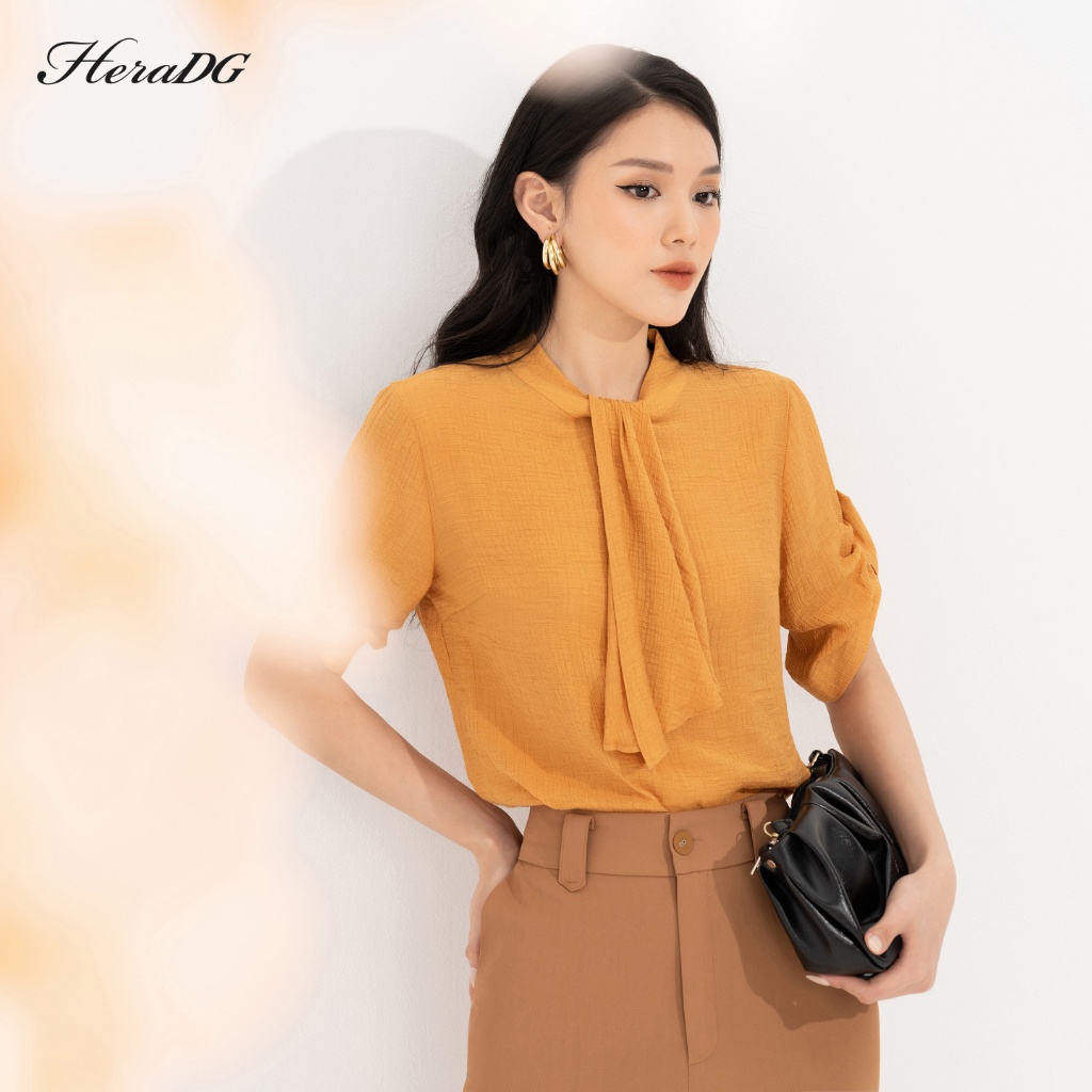 Áo sơ mi kiểu kẹp bèo cổ HeraDG thiết kế tay cộc lơ vê, chất liệu vải tơ cao cấp mềm mịn và thoáng mát SAKBA052-S