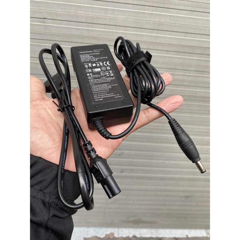 Sạc Loa Harman Kardon Onyx Studio chính hãng