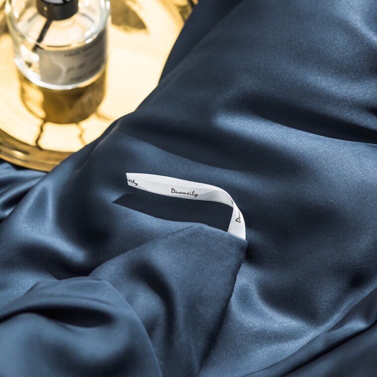 Bộ Chăn Ga Gối Lụa Tencel 100S Cao Cấp Chăn Drap Nhập Khẩu Siêu Sang Xịn Min Mát Sét Chuẩn 04 Món