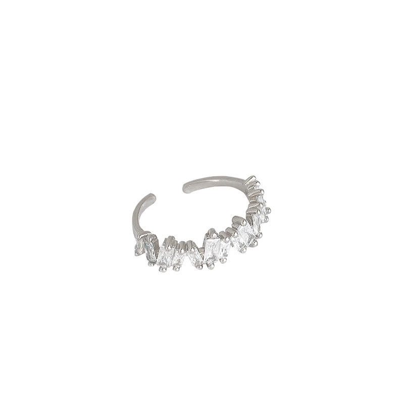 Nhẫn Đính Đá Zircon Lấp Lánh Thiết Kế Đơn Giản Sang Trọng Thời Trang
