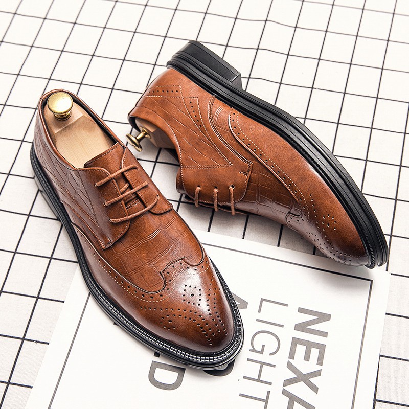 Giày Da Mũi Nhọn Phong Cách Anh Quốc Sang Trọng Cho Nam