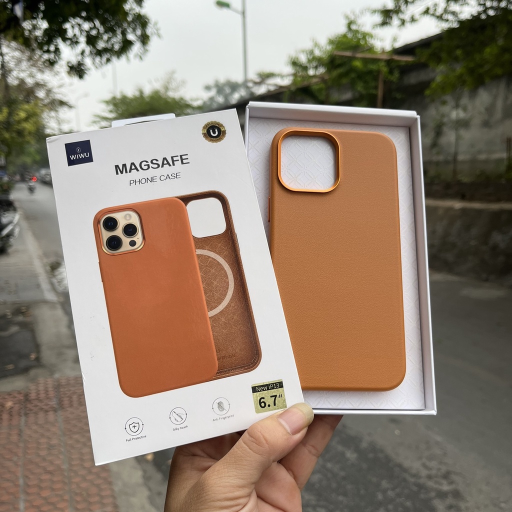 WIWU Leather Case With MagSafe cho  IPhone 13 Pro Max / Ốp lưng da nam châm kèm MagSafe chính hãng
