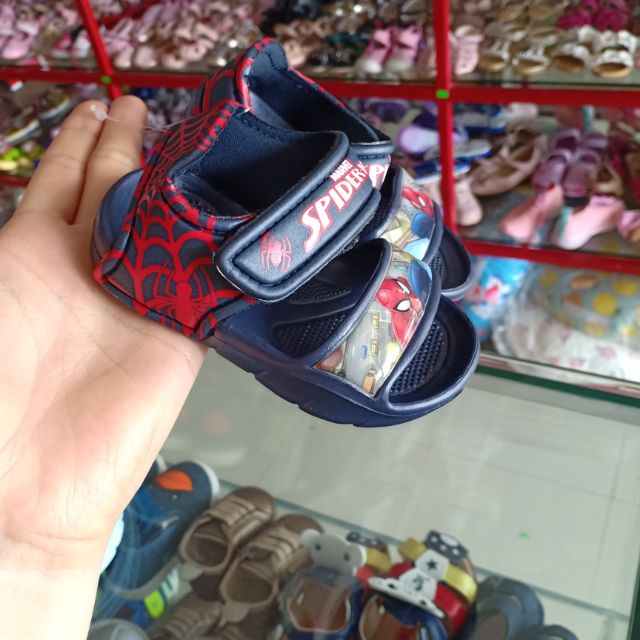 Sandal  siêu nhẹ bé trai