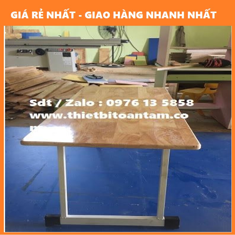 Bàn gỗ gấp chắc chắn cho bé mầm non giá tốt