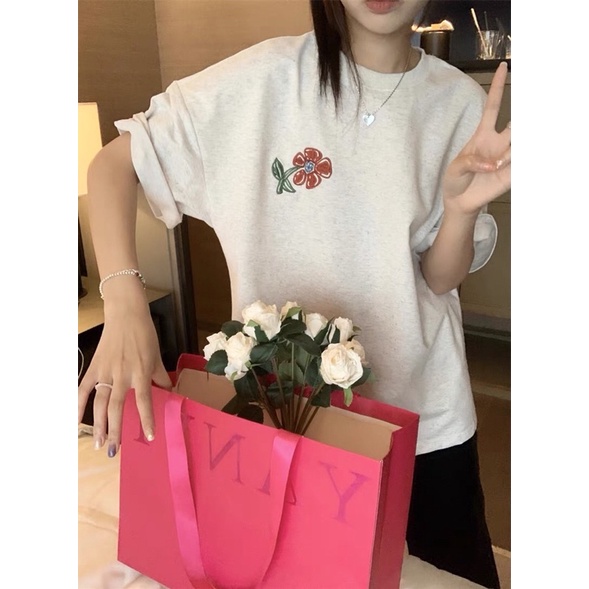 Áo thun thêu hoa freesize mùa hè phiên bản Hàn Quốc