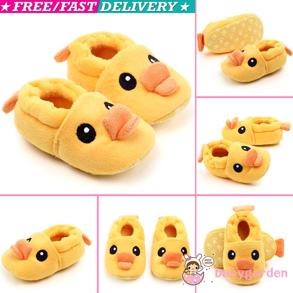 Giày đế mềm màu trơn thiết kế đáng yêu cho bé sơ sinh