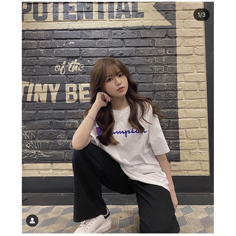 Áo phông Championn siêu dễ mặc | BigBuy360 - bigbuy360.vn