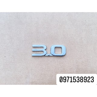 logo chữ 3.0 dán thân xe