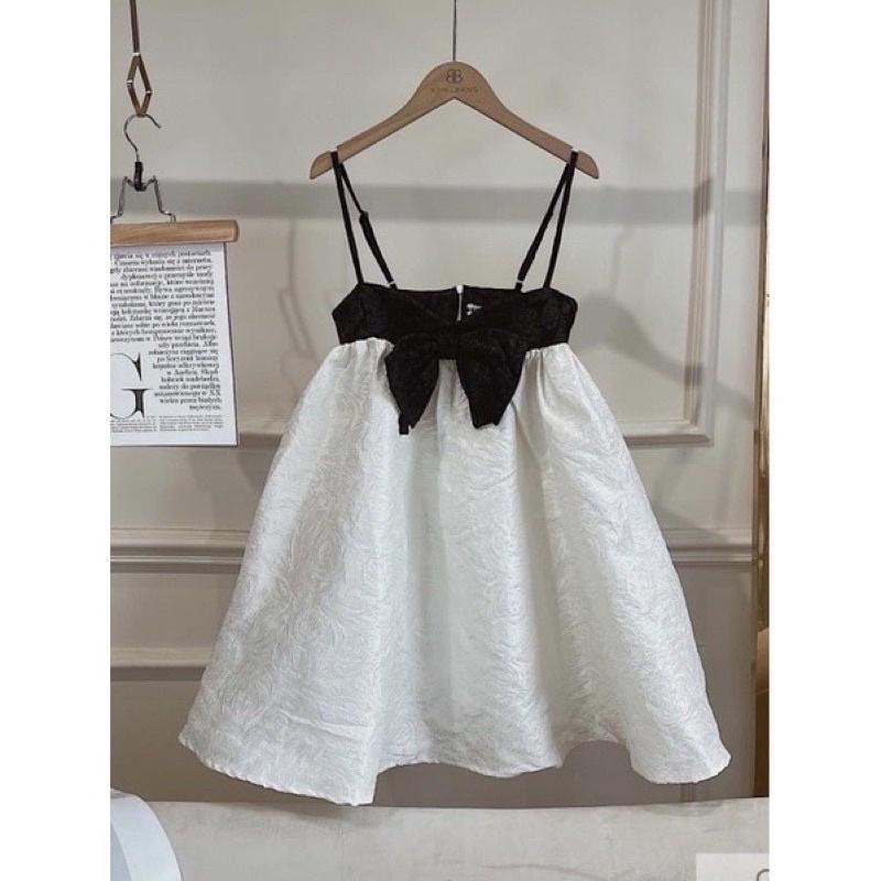 Đầm babydoll vải gấm phối nơ