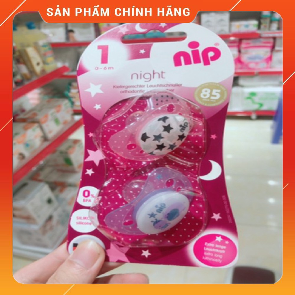 Ty ngậm phát sáng ban đêm Nip silicon 0-6m NIP31309 ( vỉ 2 chiếc )