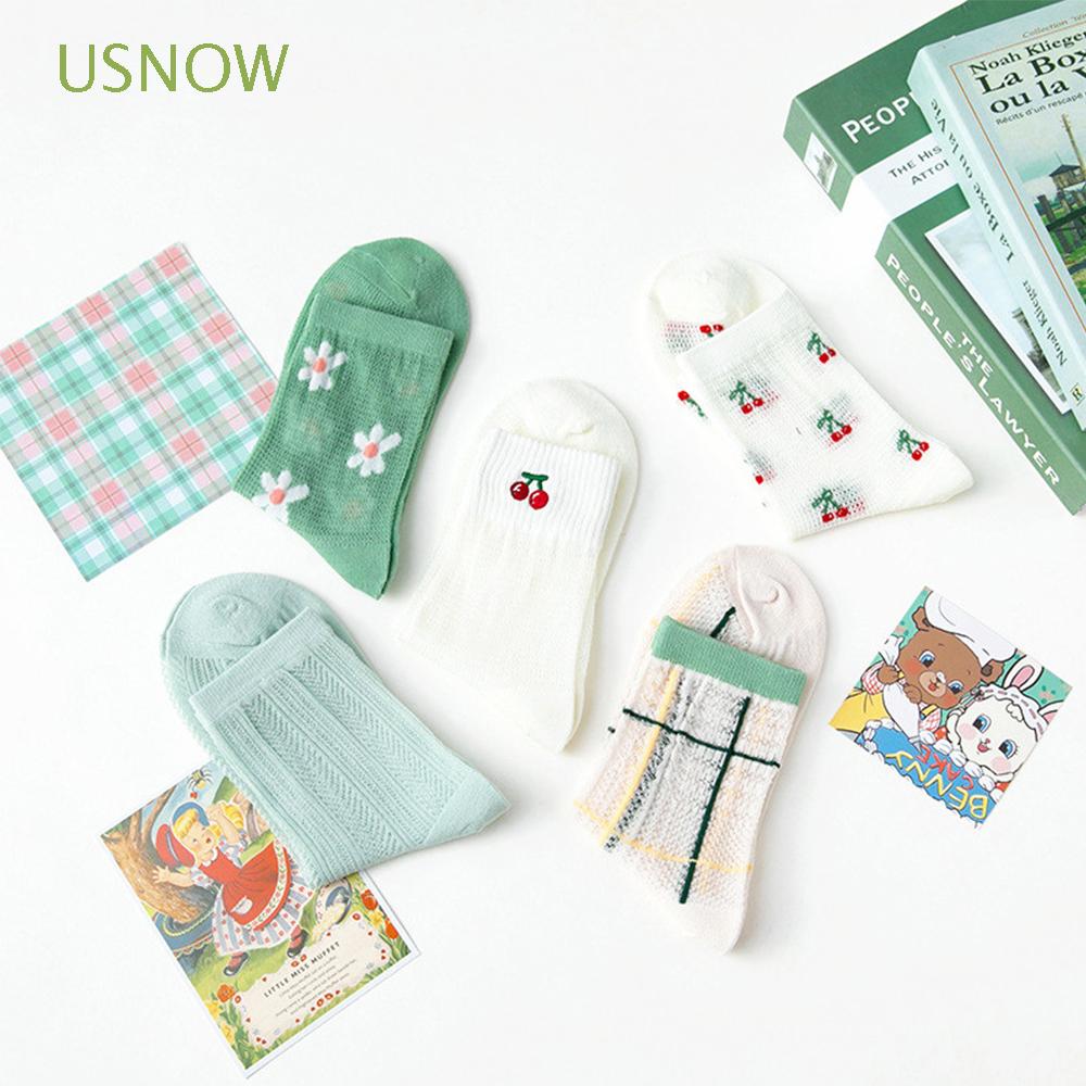 Tất Lưới Thoáng Khí Họa Tiết Hoa Phong Cách Hàn Quốc