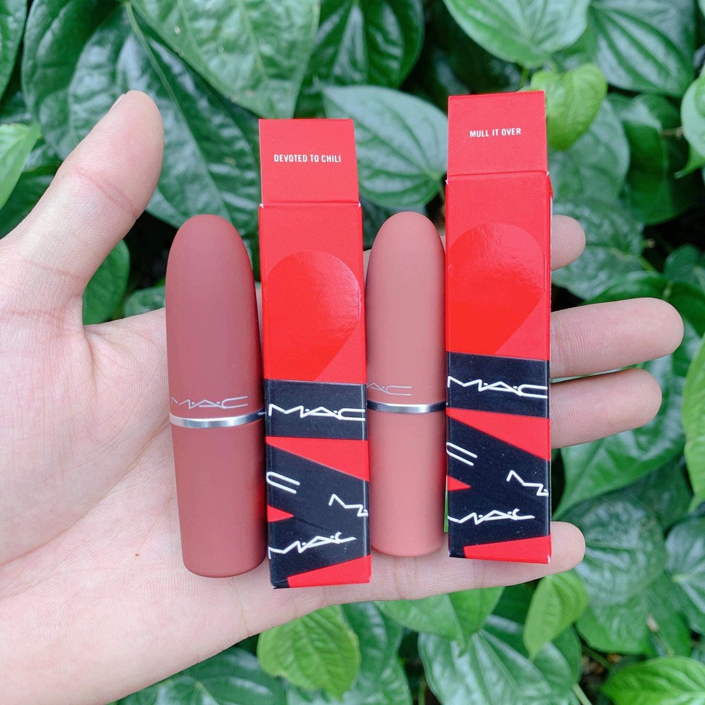 CHÍNH HÃNG- Son MAC POWDER KISS LIMITED VỎ ĐỎ 316/991 devoted to chilli/ 314/989 Mull it over