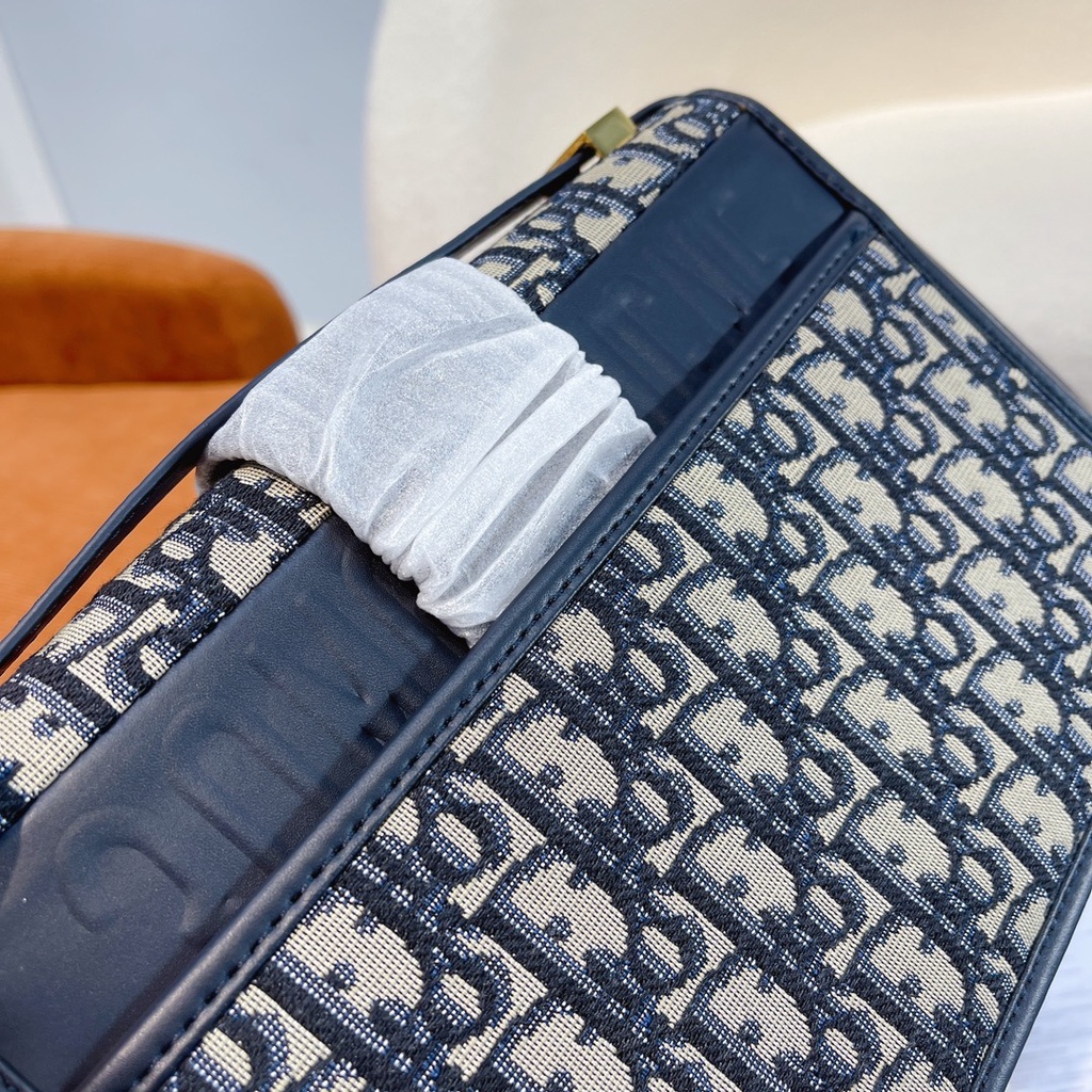 QRHX Dior Montaigne crossbody Women's Classic shoulder bag underarm bag  2022