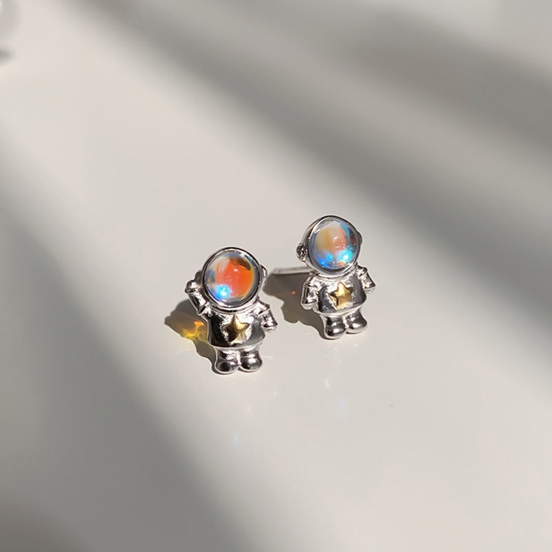 Bông Tai Mạ Bạc 925 Hình Phi Hành Gia Xinh Xắn