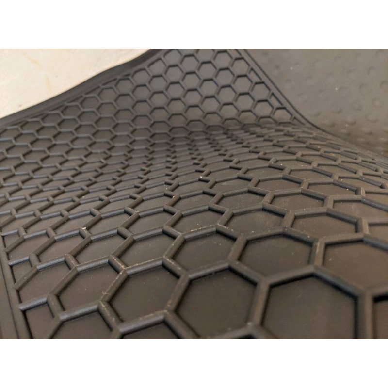 Thảm Lót Sàn Cao Su Cho Xe Toyota Vios 2014 đến 2022-không gây mùi , cao su đúc, vừa form xe, dễ vệ sinh