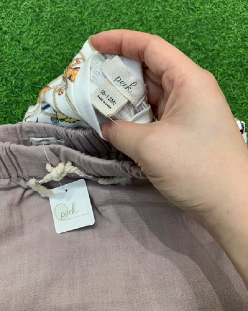 Bộ áo cả kẻ nhiều hình