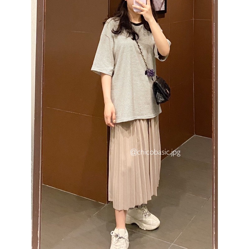 Chân váy xếp ly dáng dài siêu HOT 2 màu dễ phối đồ hàng l1 chất đẹp khỏi bàn