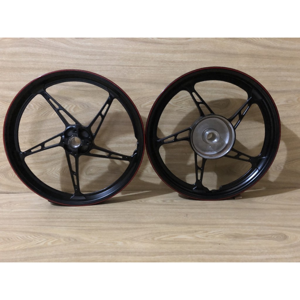 MÂM VANH ĐÚC 5 CÂY ĐĨA CÂY NHỎ YAMAHA SIRIUS JUPITER EXCITER 2006 2010 RÁP LÊN ZIN KHÔNG CHẾ CHÁO