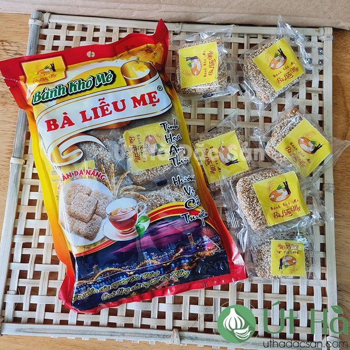 Bánh Khô Mè Bà Liễu Mẹ Gói 250gr Đặc Sản Đà Nẵng Bánh Xốp Giòn Ngon - Út Hà Đặc Sản