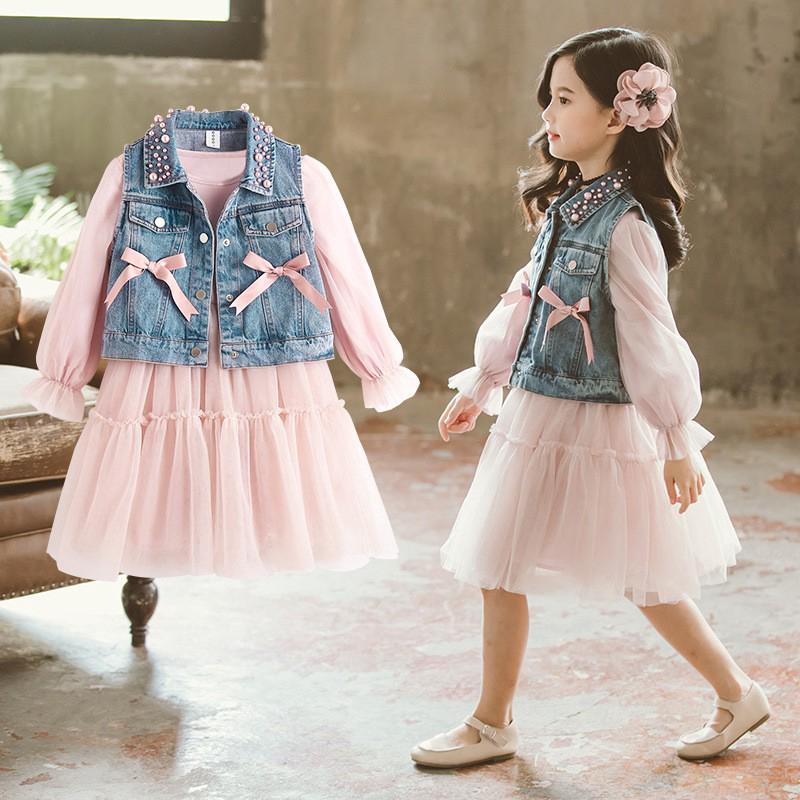 Set áo sát nách + đầm denim cho bé gái