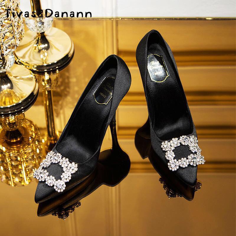 GIÀY CAO GÓT NỮ SIZE 33 ĐÍNH ĐÁ LẤP LÁNH PHONG CÁCH MỚI