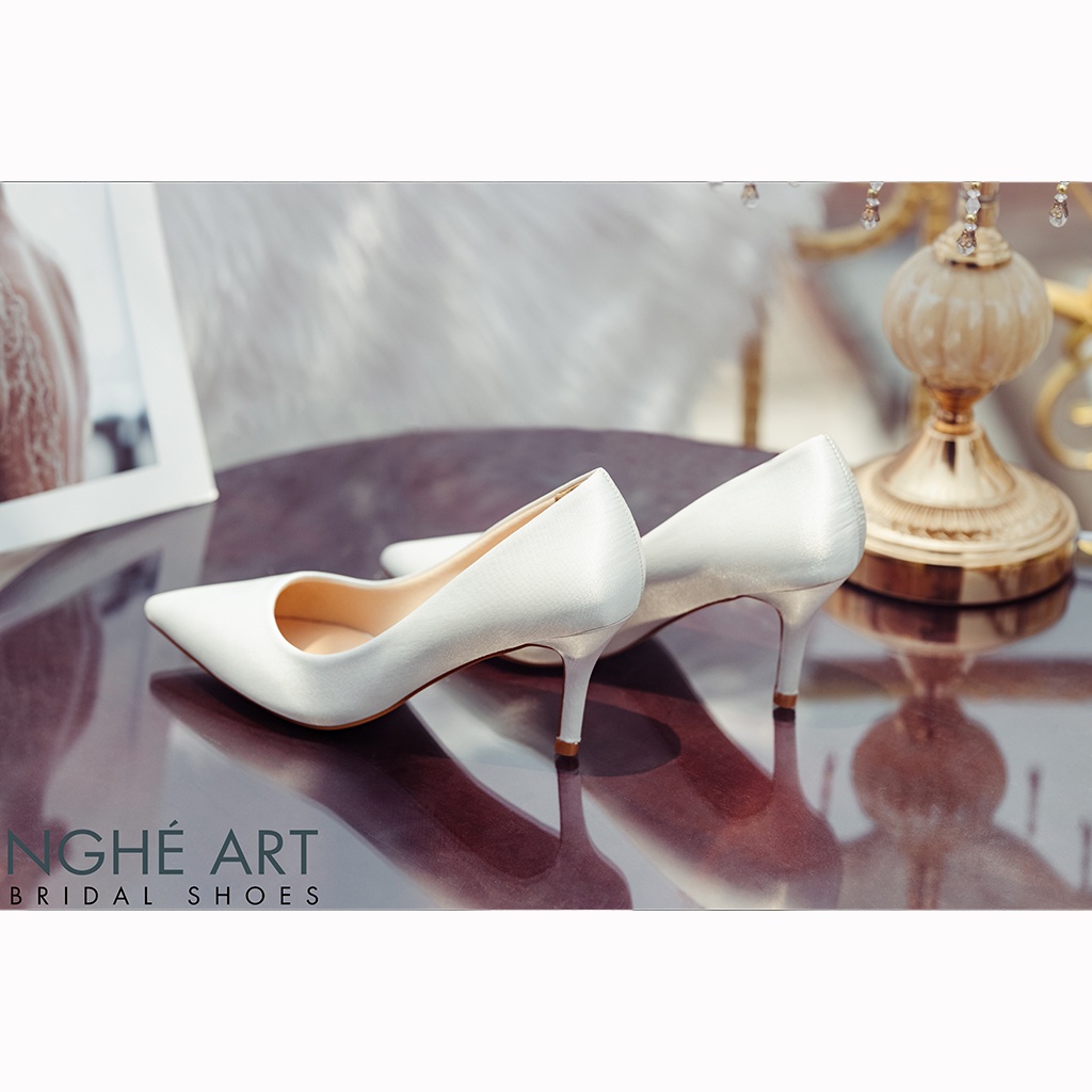 Giày cưới Nghé Art satin trơn 305 trắng