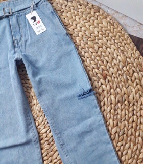 🔥Baggy Jeans Rách ( Kèm Belt)