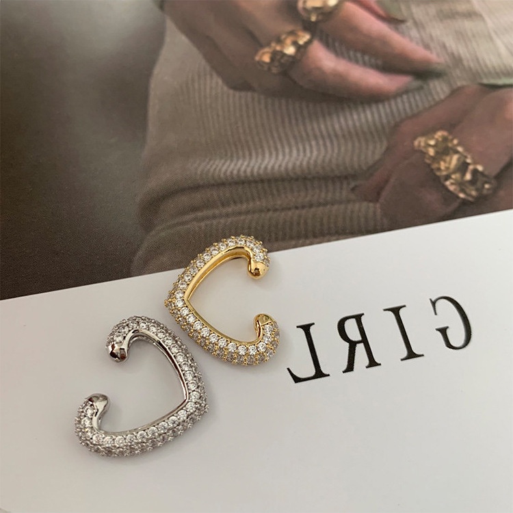 Khuyên Kẹp Tai Hình Trái Tim Đính Đá Kim Cương Giả Không Cần Bấm Lỗ Dành Cho Bạn Nữ