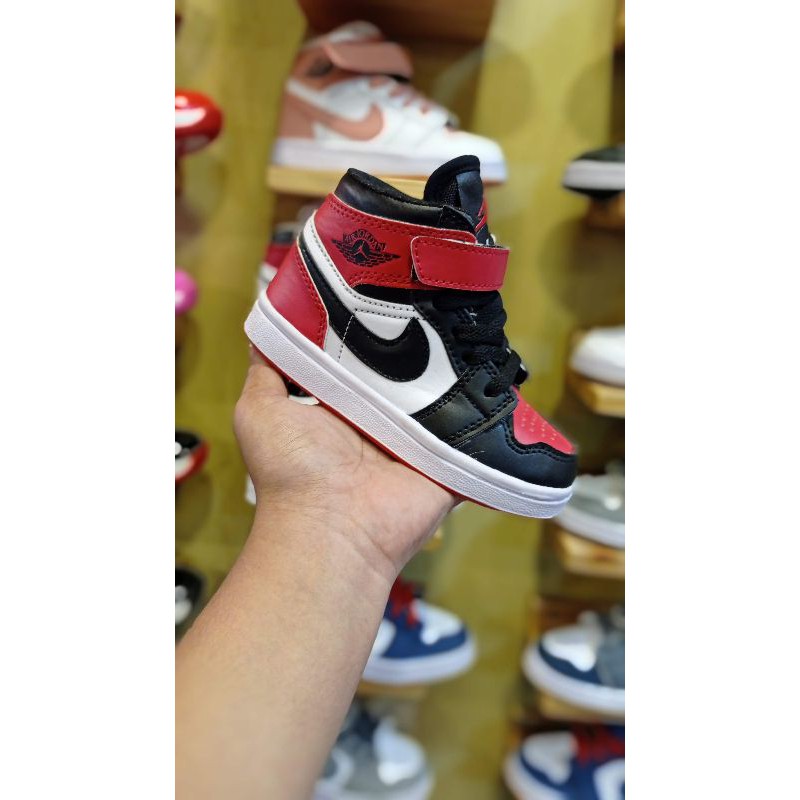 Giày Bóng Rổ Nike Air Jordan 1 Cổ Cao Cá Tính Cho Bé Trai Gái