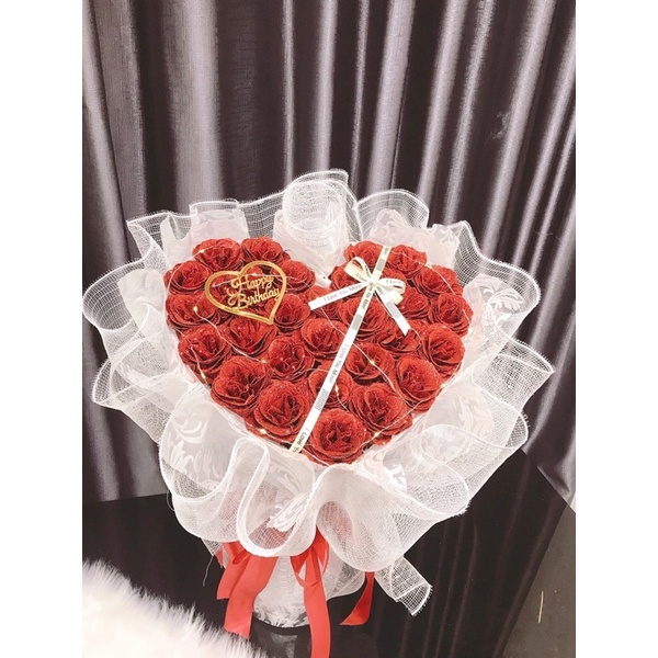 BÓ HOA TRÁI TIM 30 BÔNG NHŨ PHỐI LƯỚI SANG CHẢNH