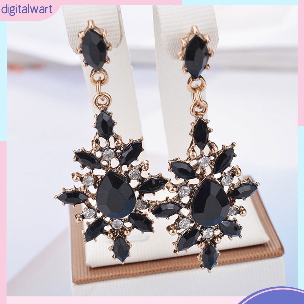 Hoa Tai Nữ Trang Dáng Dài Tạo Hình Độc Đáo