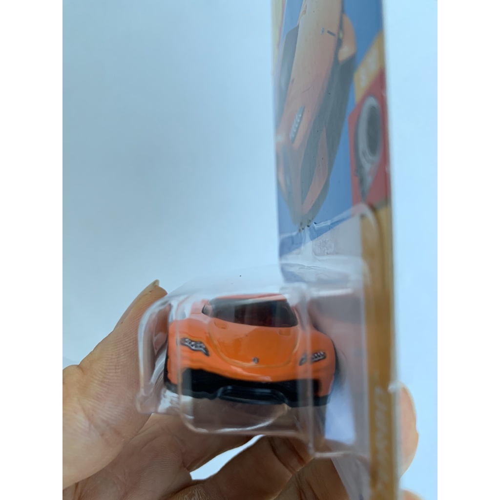 Xe Hot Wheels Koenigsegg Gemera