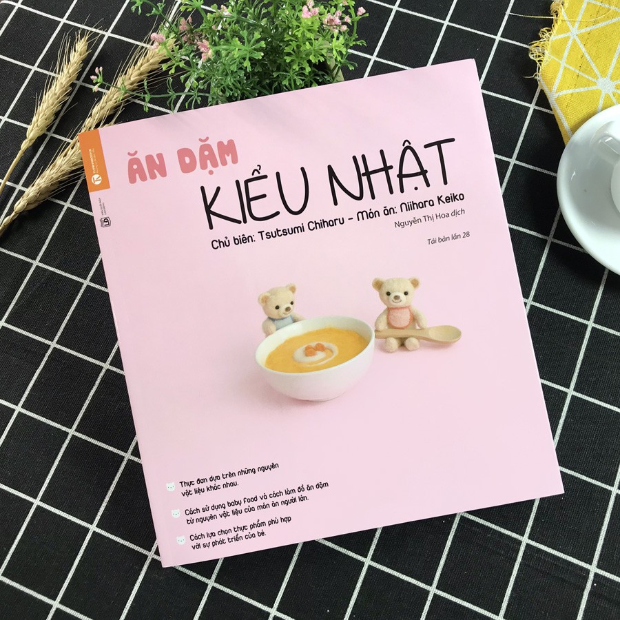 Sách - Combo 2 Quyển: Nuôi Con Không Phải Là Cuộc Chiến 1 - Tái bản 2019 + Ăn dặm kiểu Nhật