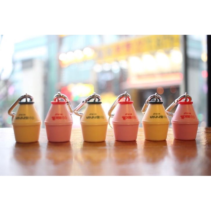 Móc Khóa mini Hình Hộp Sữa Chuối / Dâu Tây