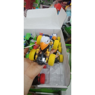 xe ô tô địa hình đầu thú