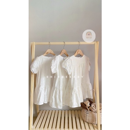 Đầm babydoll hoa nhí